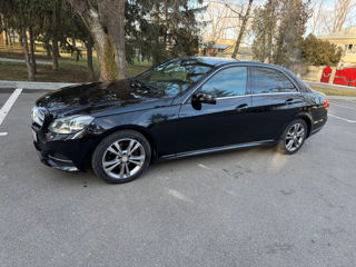 Mercedes E-Class foto 8