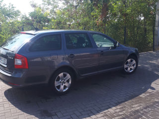 Skoda Octavia foto 2