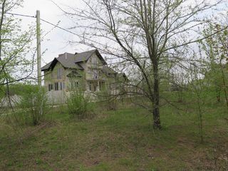 Rîşcani, str. Bucovina, se vinde lot de pămînt pentru construcție 5,3 ari foto 3