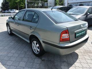 Skoda Octavia foto 6