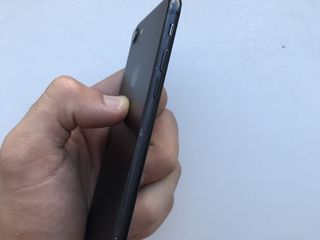Корпус от 7 iPhone , + батарейка foto 2