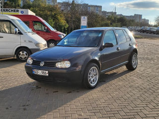 Volkswagen Golf foto 2