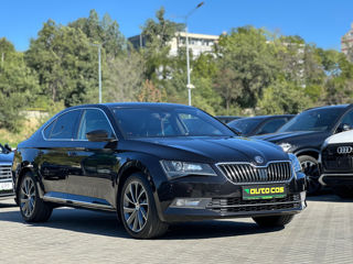 Skoda Superb foto 5