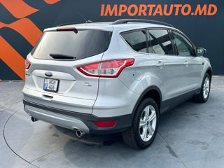 Ford Escape foto 7