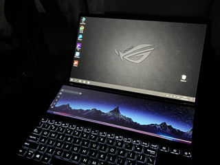 Asus Zenbook DUO foto 5