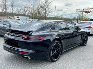 Porsche Panamera foto 4