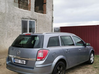 Opel Astra foto 4