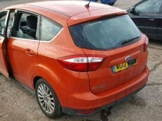 Ford C-MAX este tot foto 3