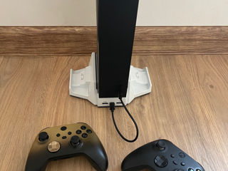 Xbox series S 1TB + 2 controlere.