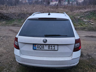 Skoda Octavia foto 3