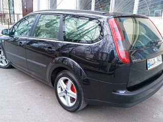 Ford Focus foto 4