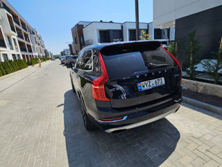 Volvo XC90 foto 2