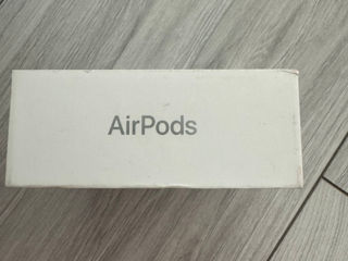 Vind Casti Airpods 4 Sigilate , Noi , Originale foto 4