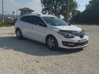 Renault Megane foto 1