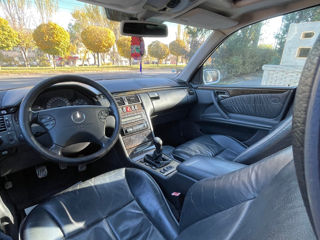 Mercedes E-Class foto 7