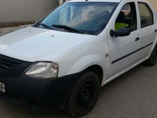 Dacia Logan foto 3