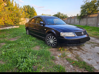 Volkswagen Passat foto 2