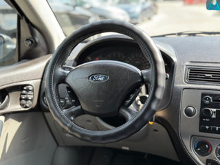 Ford Focus foto 11