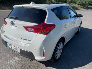 Toyota Auris foto 3