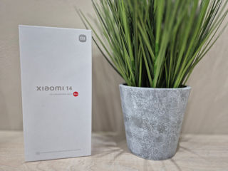 Xiaomi 14 (12 Gb / 512 Gb)