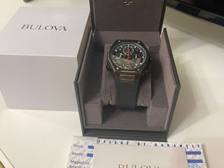 Bulova Precisionist foto 2