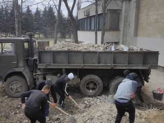 Camion 7 tone  Transport de marfa. Семитонник foto 6