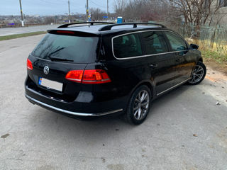 Volkswagen Passat foto 3