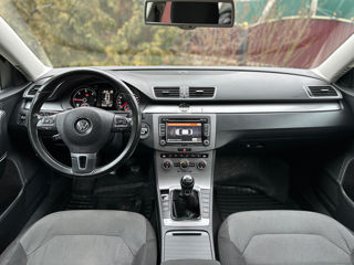 Volkswagen Passat foto 12