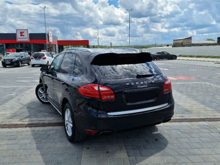 Porsche Cayenne foto 4