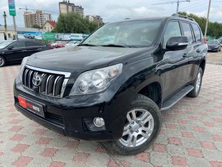 Toyota Land Cruiser Prado foto 1