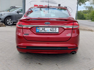 Ford Fusion foto 6