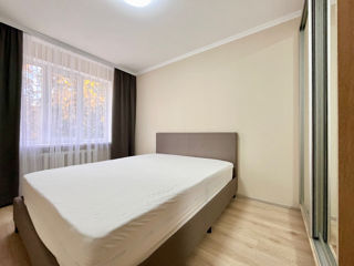 Apartament cu 1 cameră, 53 m², Centru, Chișinău foto 5