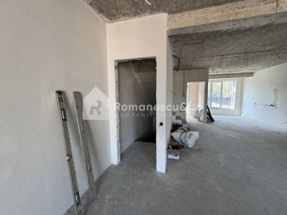 Vanzare townhouse în 3 nivele, 196 mp + 1,7 ari, Ialoveni. foto 15