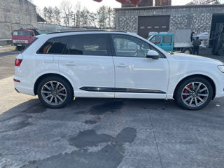 Audi Q7 foto 8