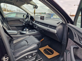Audi Q7 e-tron foto 12