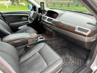 BMW 7 Series foto 9