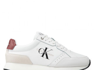 Calvin Klein Jeans foto 1