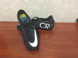 Футбольные бутсы Nike Mercurial foto 1