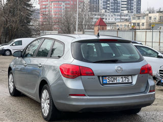 Opel Astra foto 2