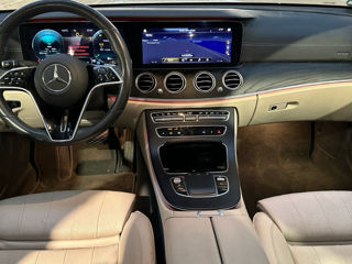 Mercedes E-Class foto 5