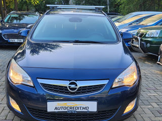 Opel Astra foto 2