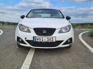 Seat Ibiza foto 1