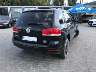 Volkswagen Touareg foto 3