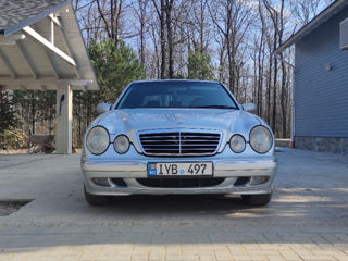 Mercedes E-Class