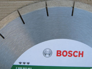 Алмазный диск Bosch 300 x 25.4 ( керамика , керамогранит , камень , мрамор , фарфор ) foto 2