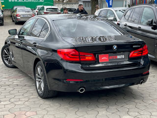 BMW 5 Series foto 3