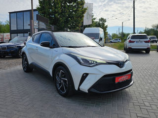 Toyota C-HR foto 3