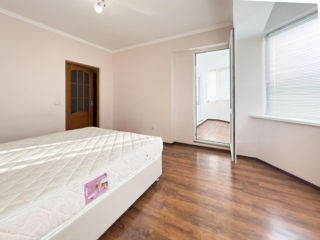 Apartament cu 3 camere, 75 m², Râșcani, Chișinău foto 8
