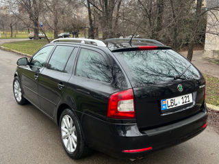 Skoda Octavia foto 3