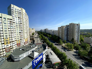 ParkHouse! bd. Moscova, Râșcani, 4 camere + living. Variantă albă! foto 4